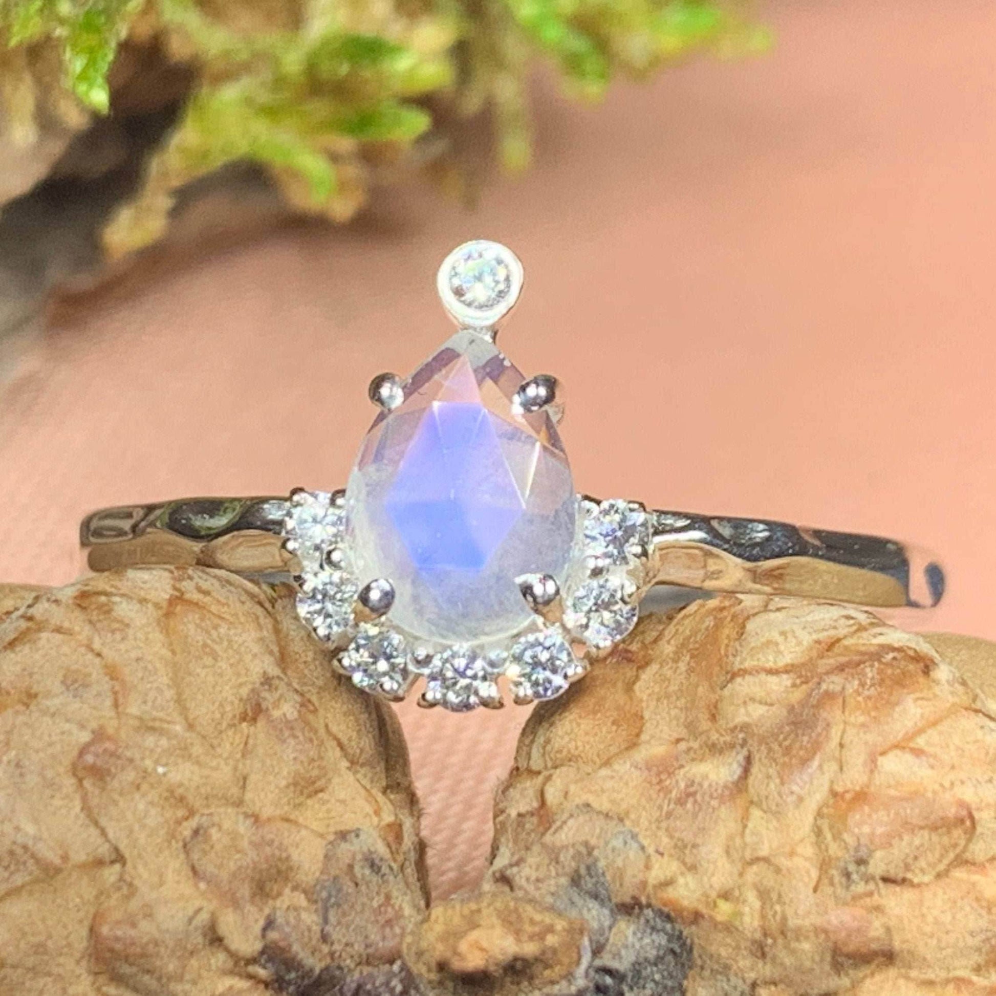 Fayre Moonstone Ring - 10