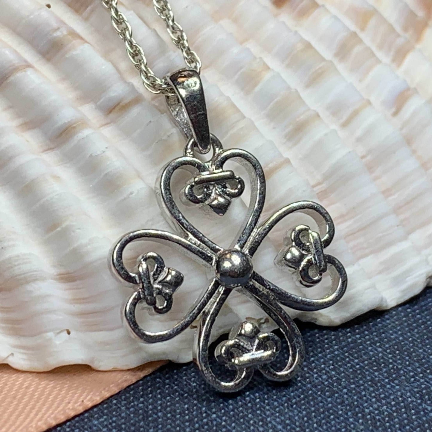 Sonasach Celtic Knot Necklace - 18