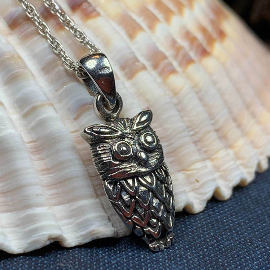 Ria Owl Necklace - 18