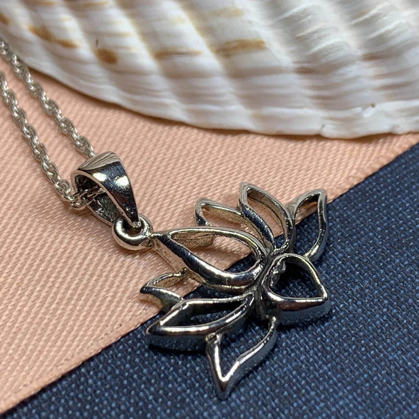 Radiant Lotus Necklace - 18