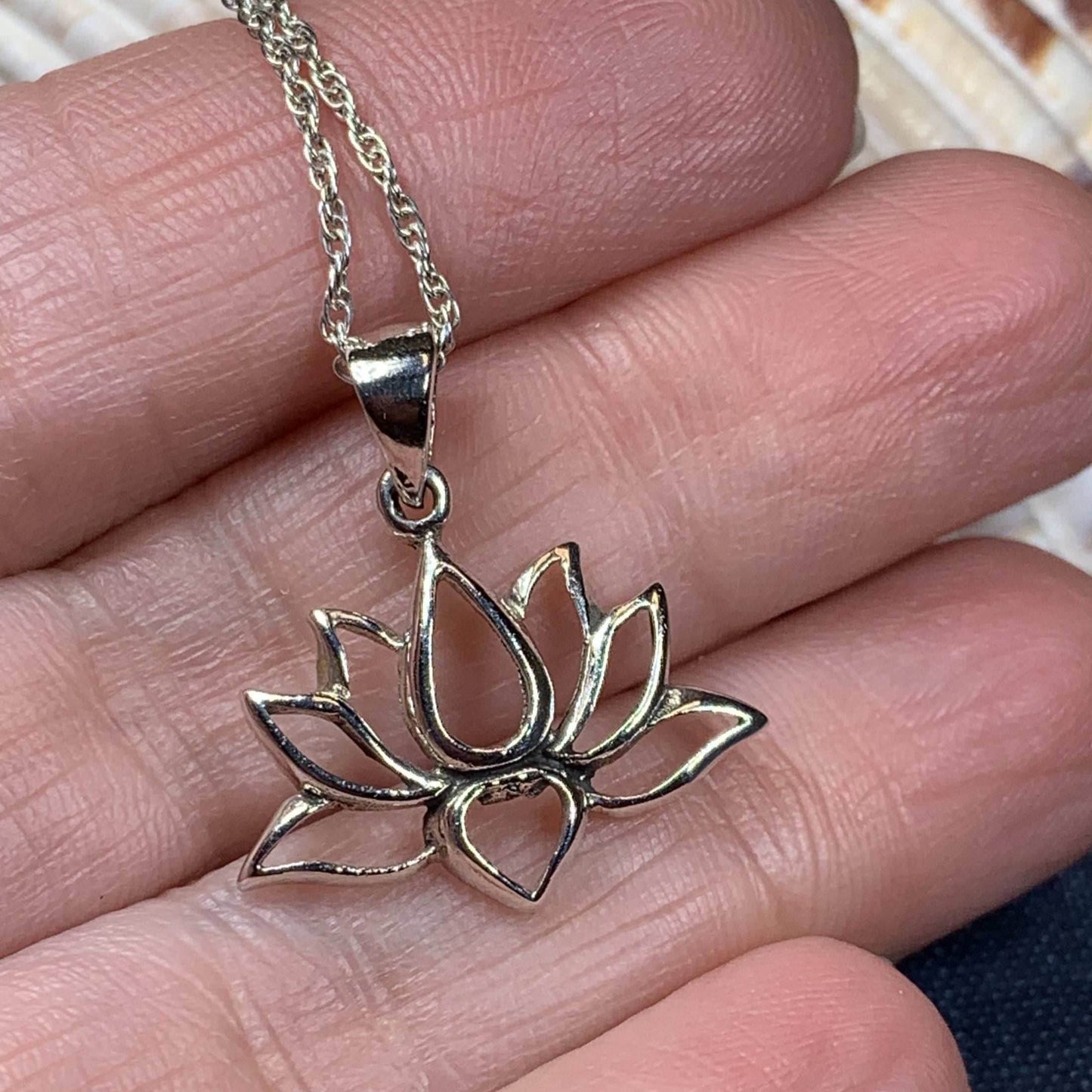 Radiant Lotus Necklace - 18