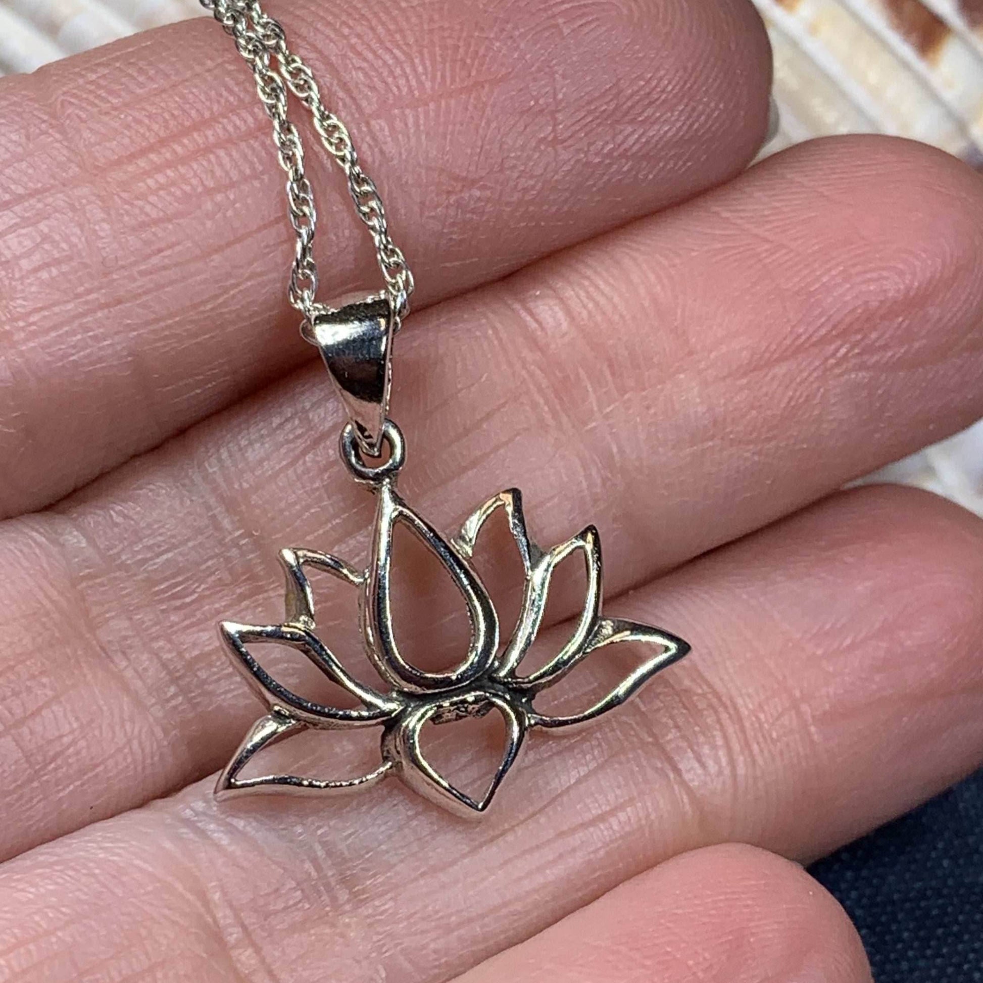 Radiant Lotus Necklace - 18
