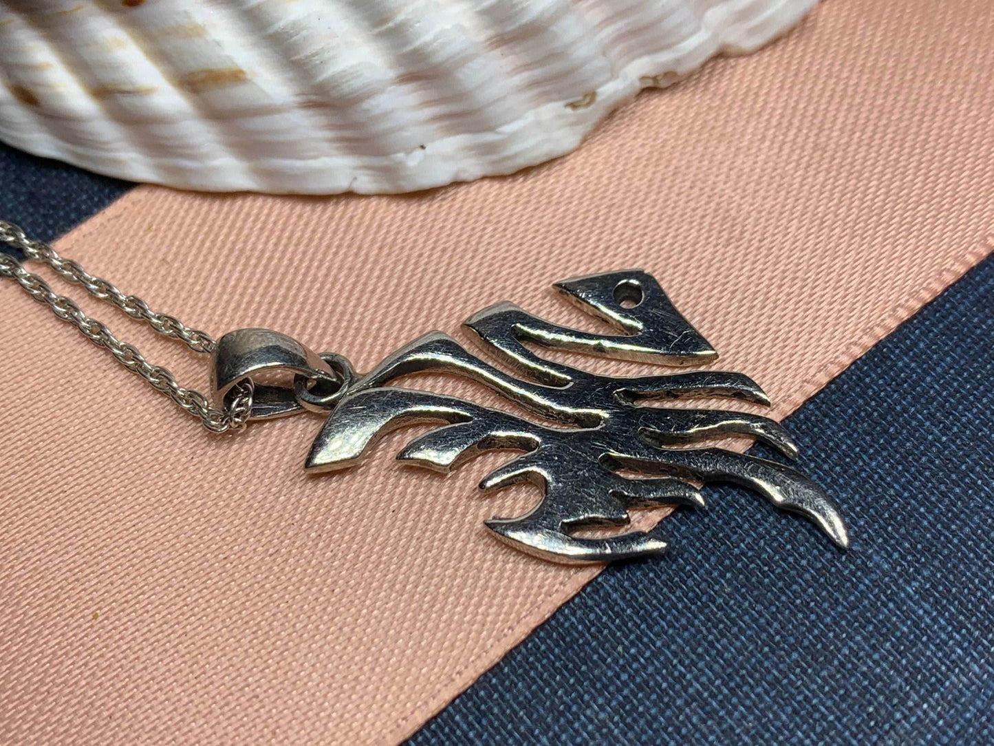 Tropical Fish Necklace - 18