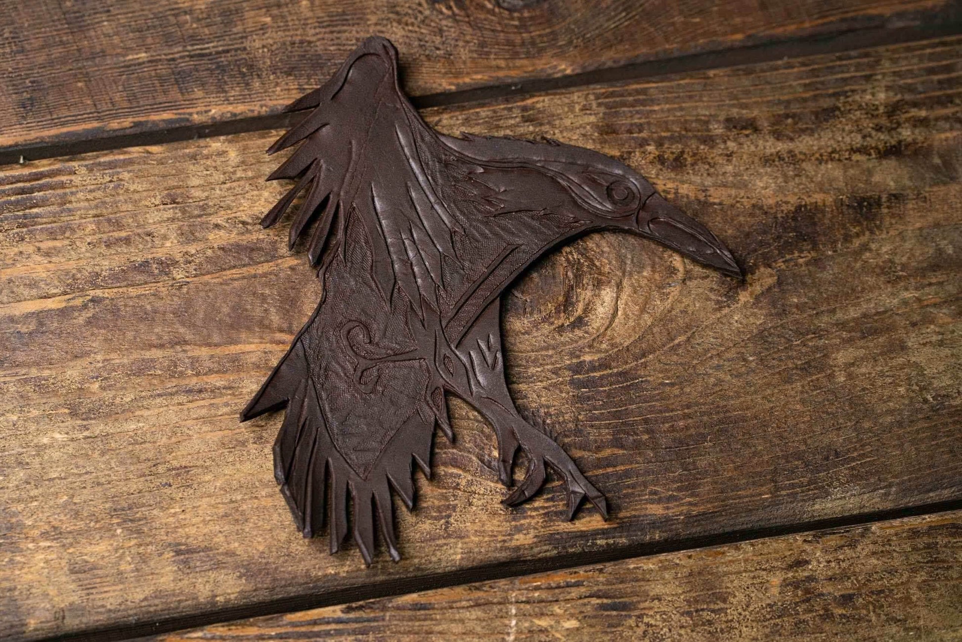 Ragnar Raven, Bird Of Prey - Brown