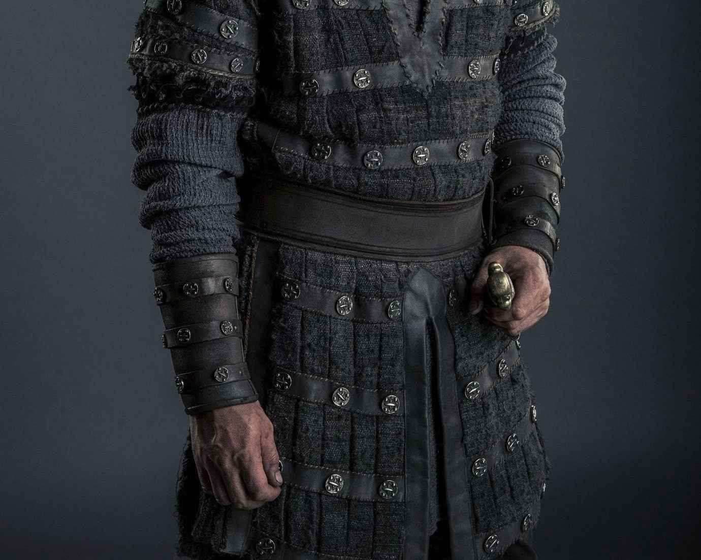 Uhtred larp leather bracers (Last Kingdom) - brown (as pictured) / For two hands