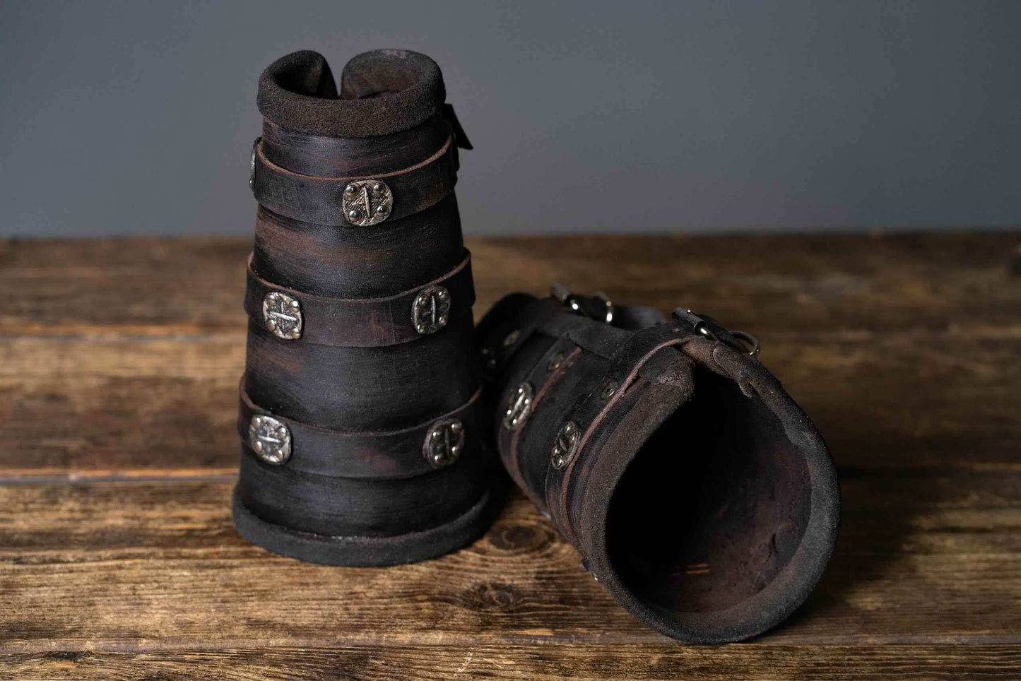 Uhtred larp leather bracers (Last Kingdom) - brown (as pictured) / For two hands