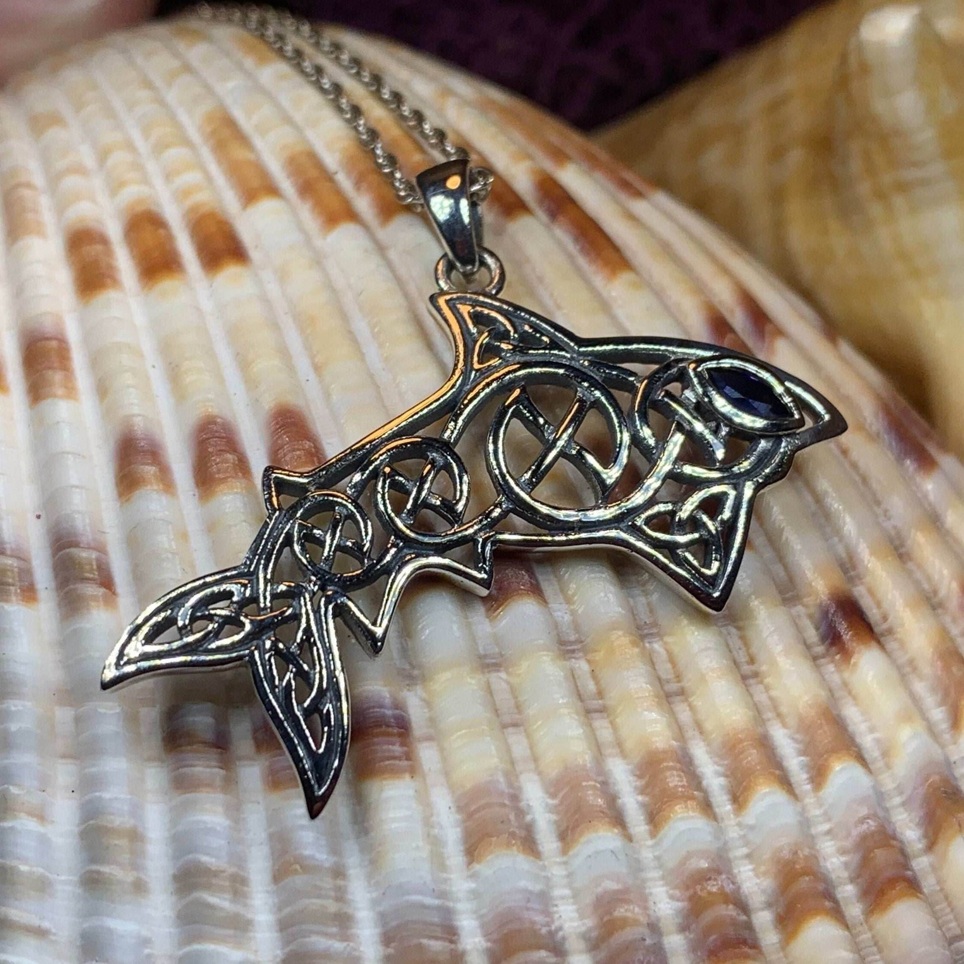Cadmael Celtic Shark Necklace - 18