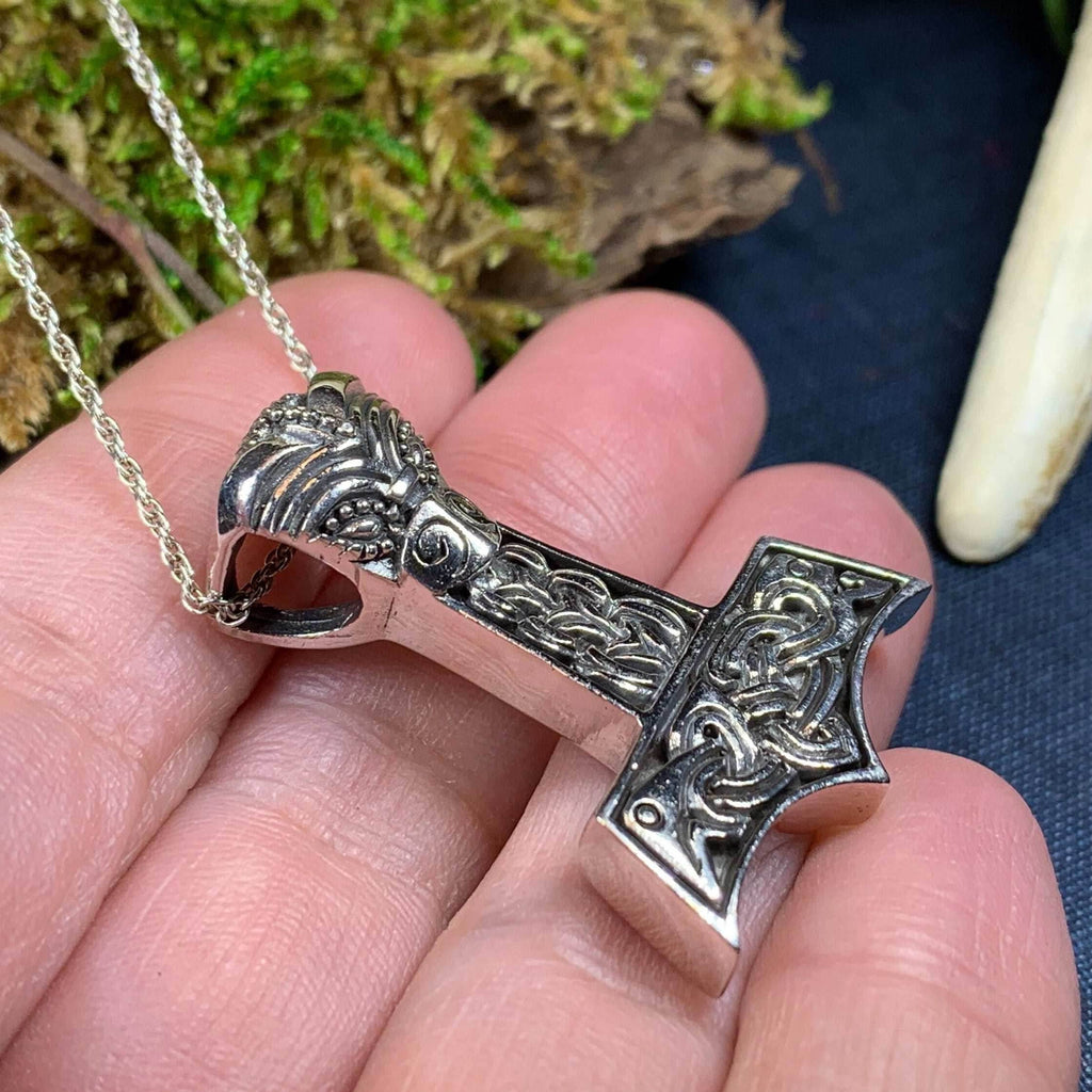 Idun Thor's Hammer Necklace - 18