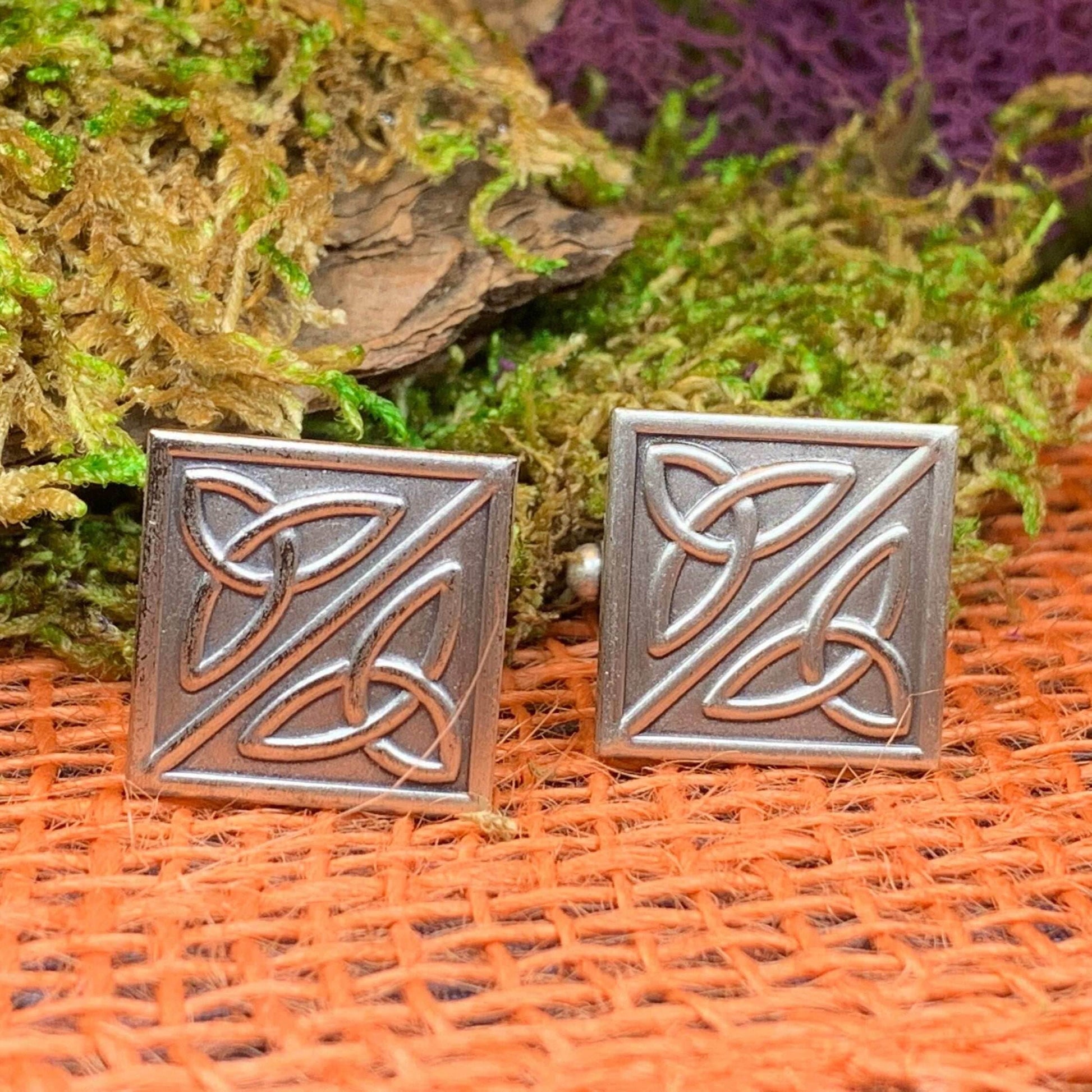 Trinity Knot Cuff Links - 