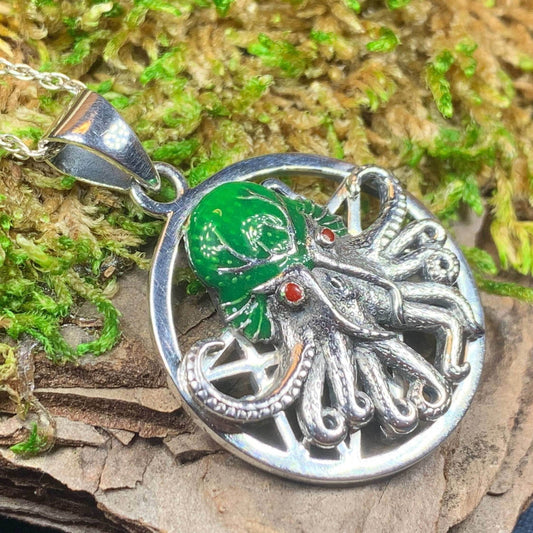 Lovecraft Octopus Necklace - 18