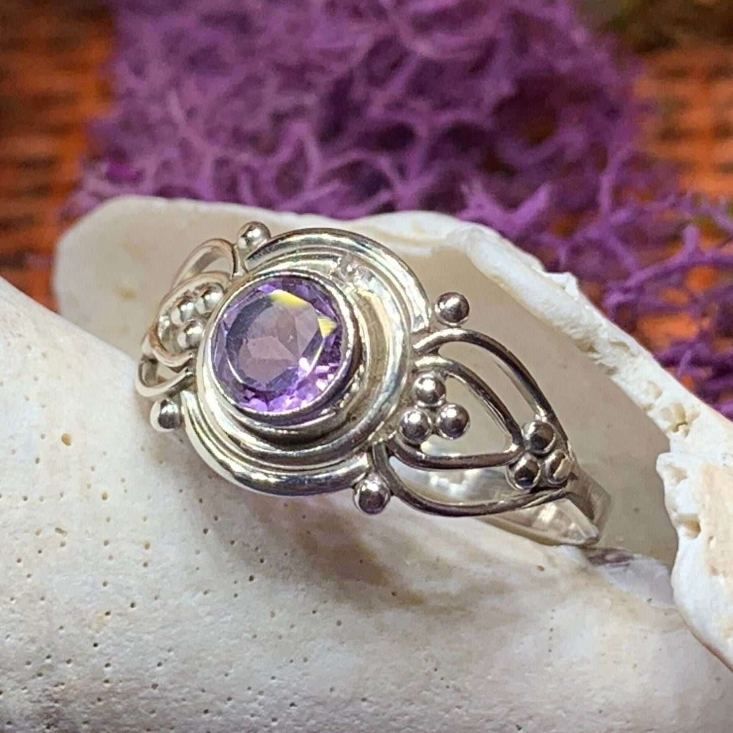 Mayna Celtic Ring - Amethyst / 6