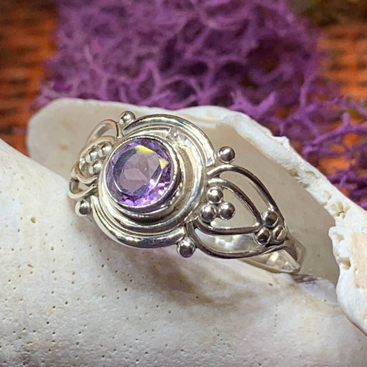 Mayna Celtic Ring - Amethyst / 6