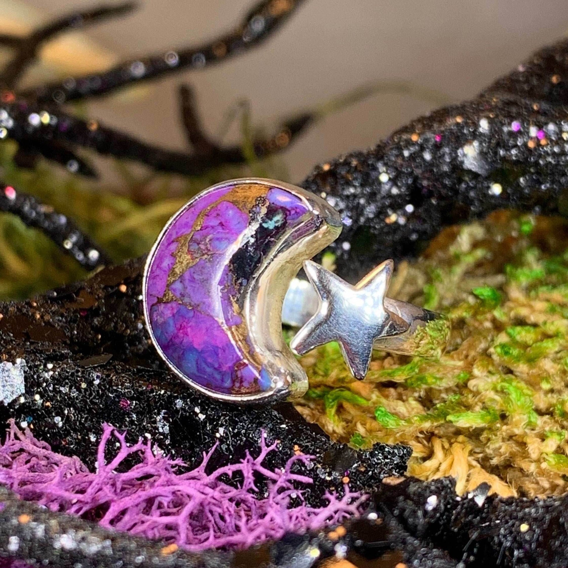 Moanne Crescent Moon Ring - Lapis lazuli / 9