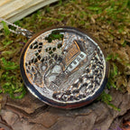 Quiet Man Irish Cottage Necklace - 18