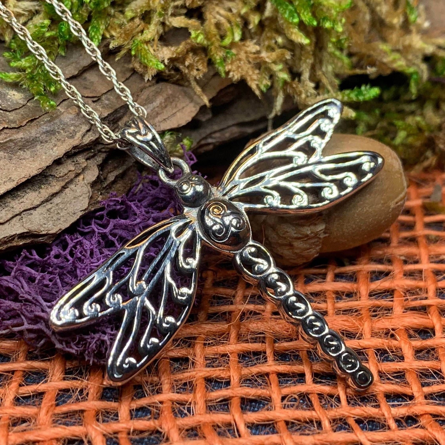Triple Spiral Dragonfly Necklace - 18