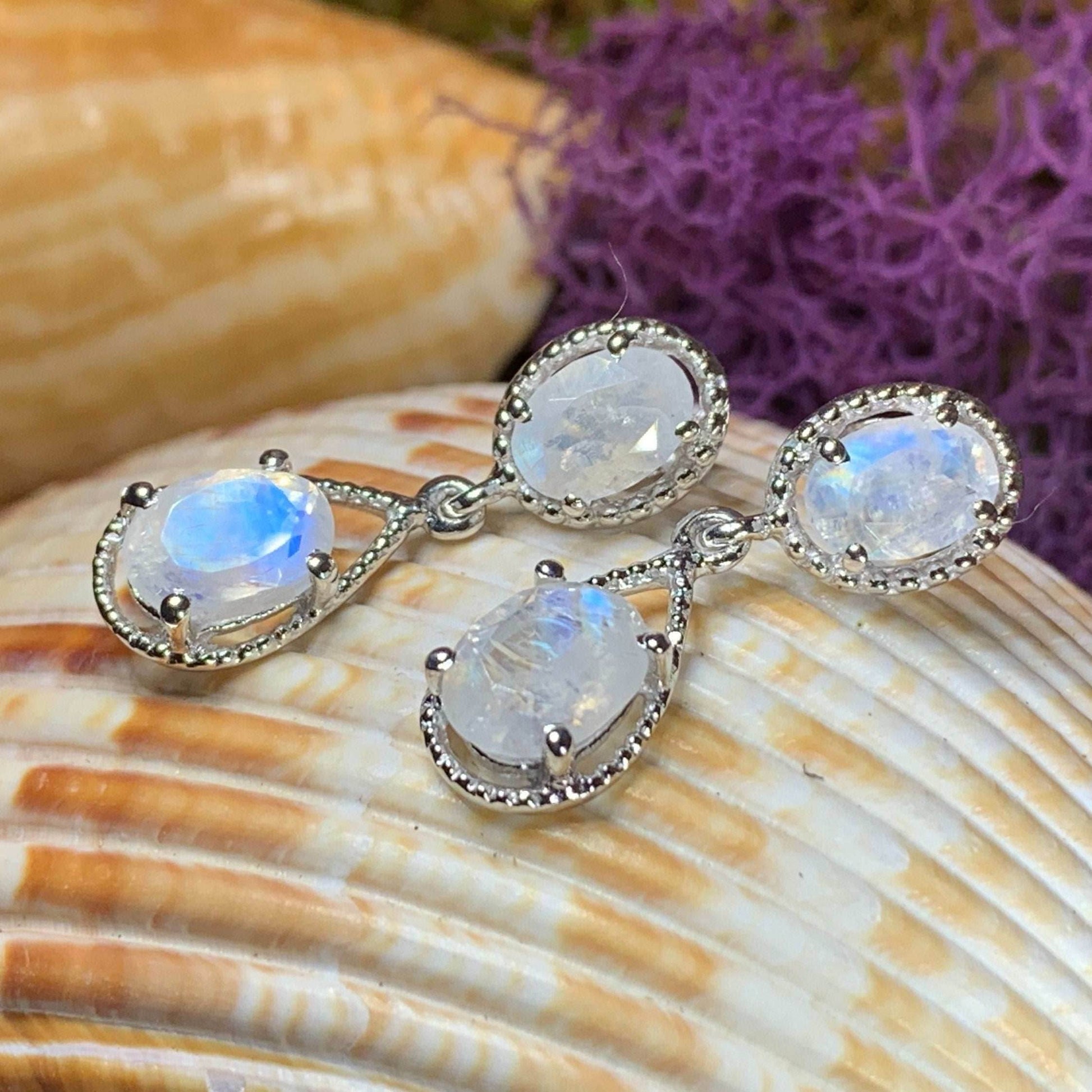 Harlow Moonstone Earrings - 