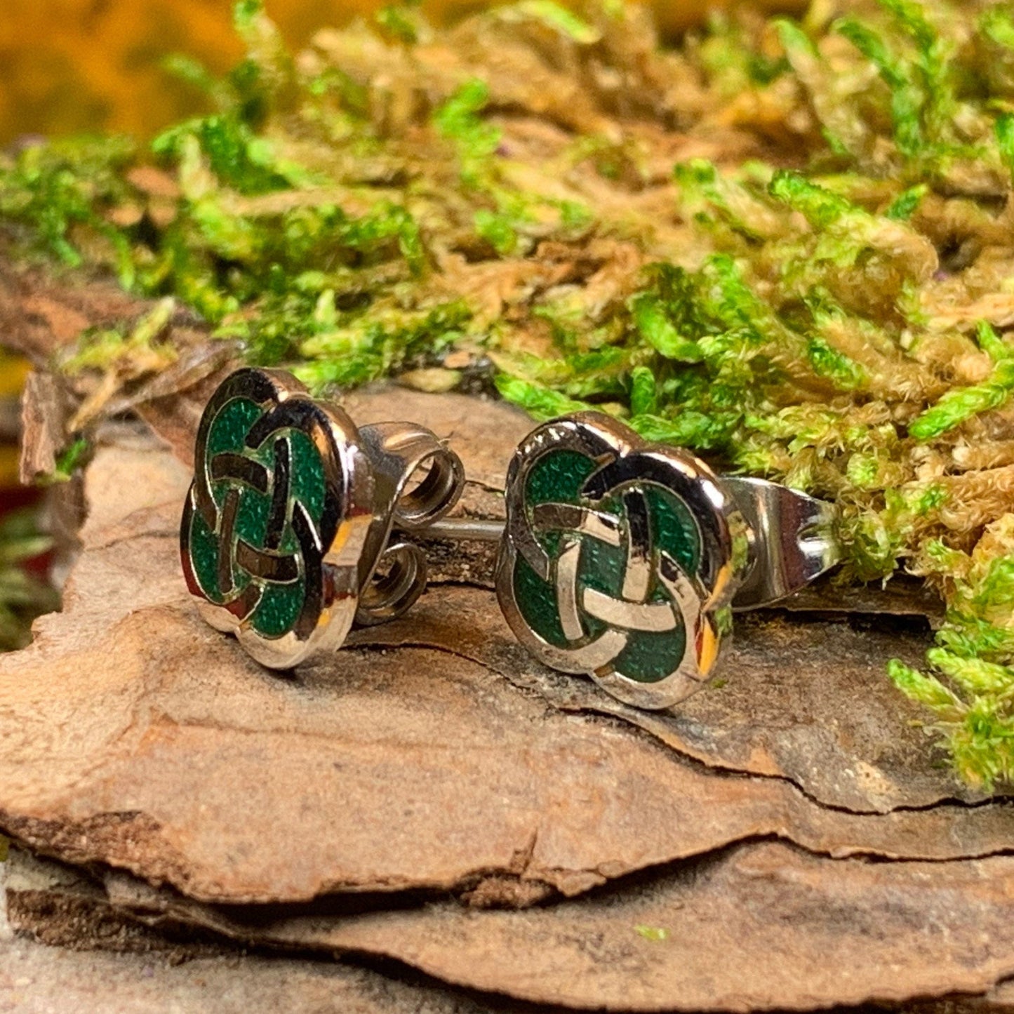 Dara Knot Stud Earrings