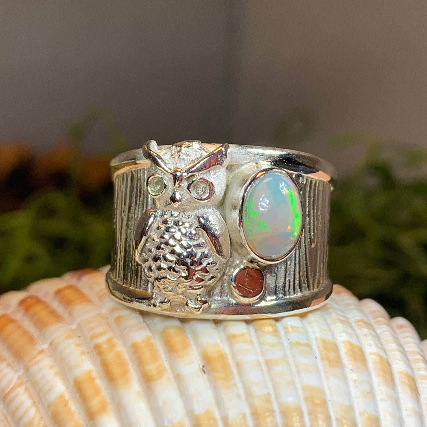 Olette Owl Ring - Opal / 7