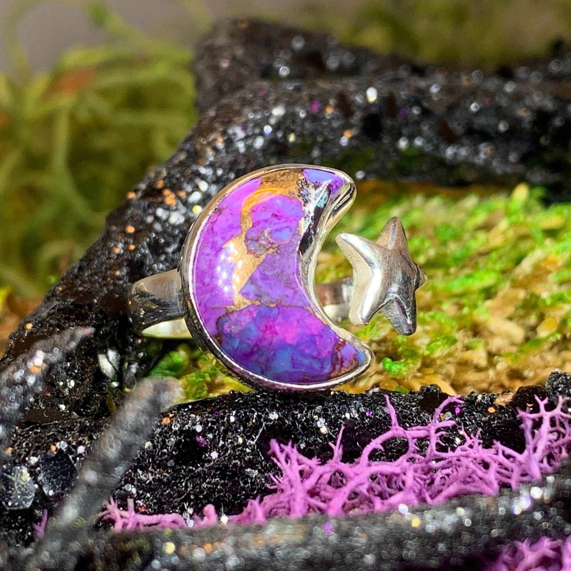 Moanne Crescent Moon Ring - Lapis lazuli / 9