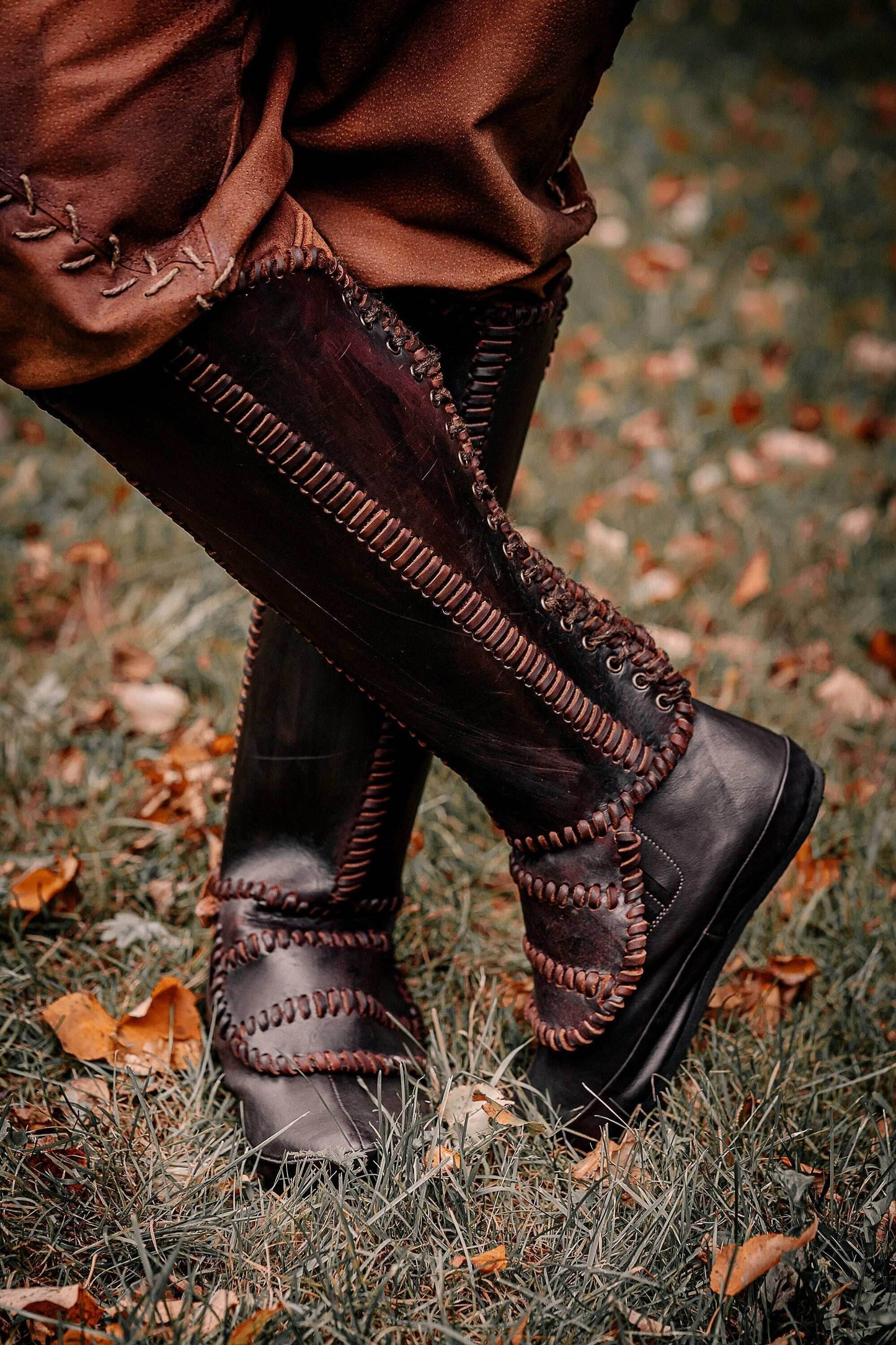 Viking leather shin guards - brown (lie photo) / S