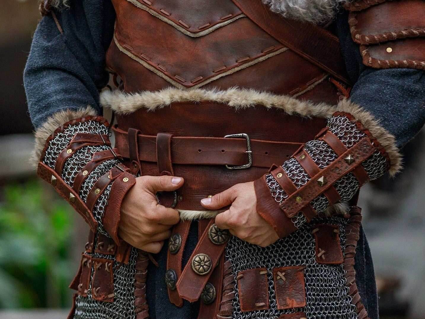 Warlord leather bracers with сhainmail - brown (as pictured)