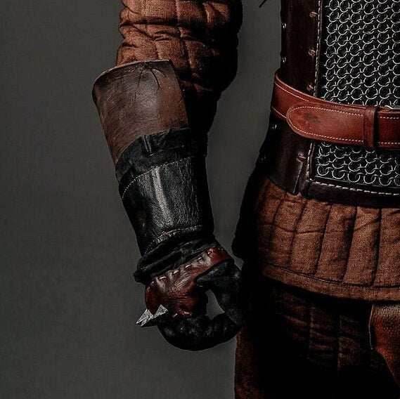 Witcher leather gloves - one right-hand glove / Brown (as on photo)