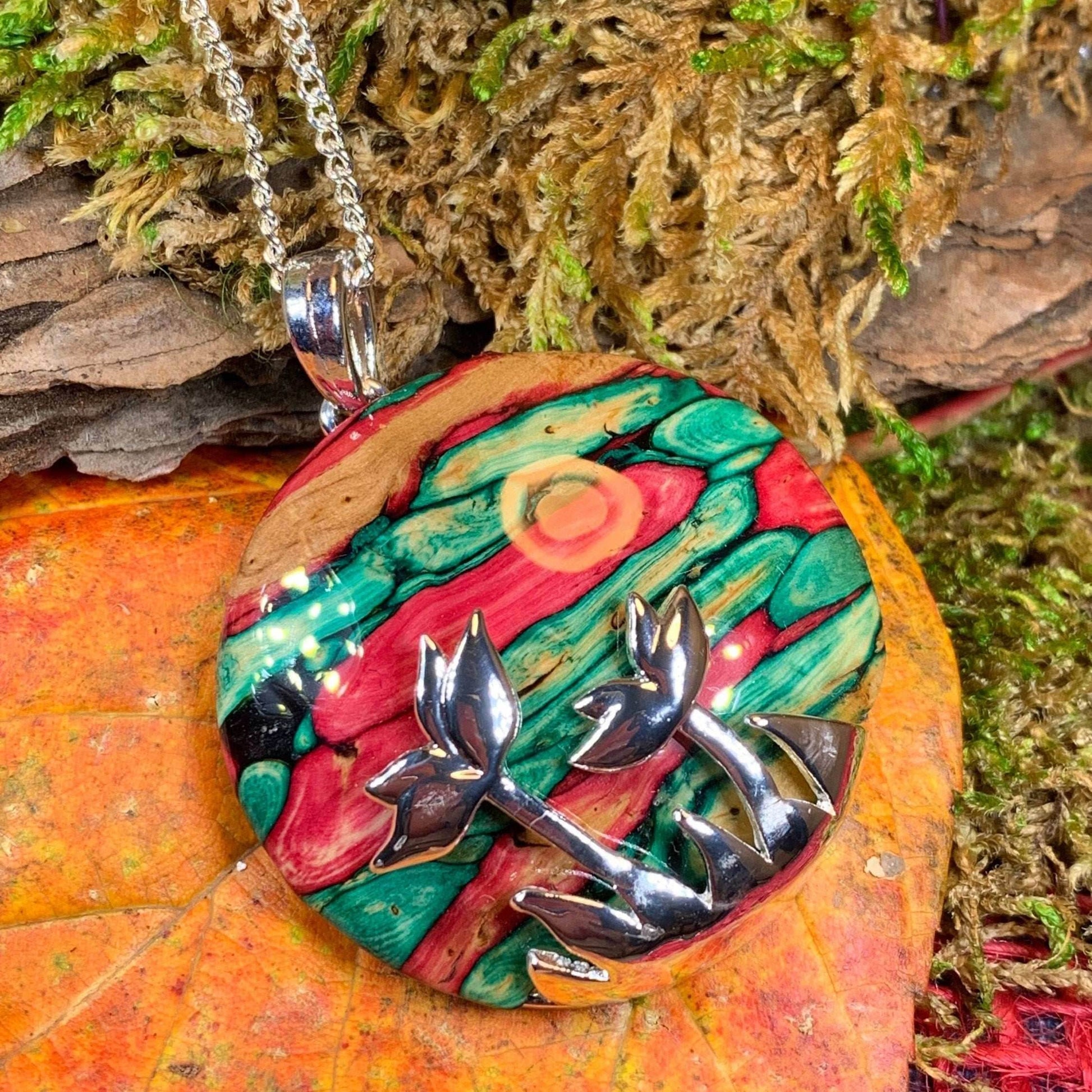 Heathergems Celtic Flower Necklace - Green