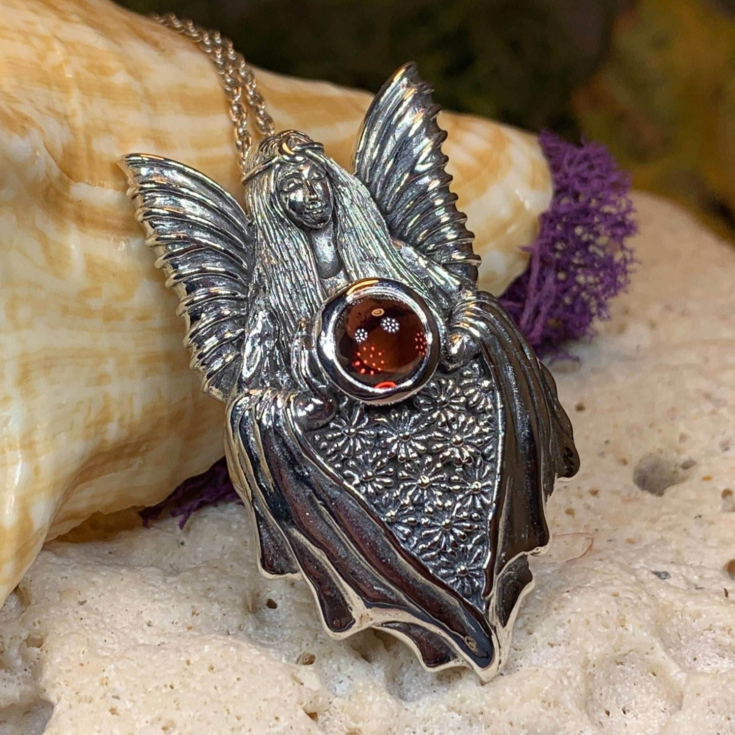 Titania Fairy Queen Necklace - 18 / Garnet