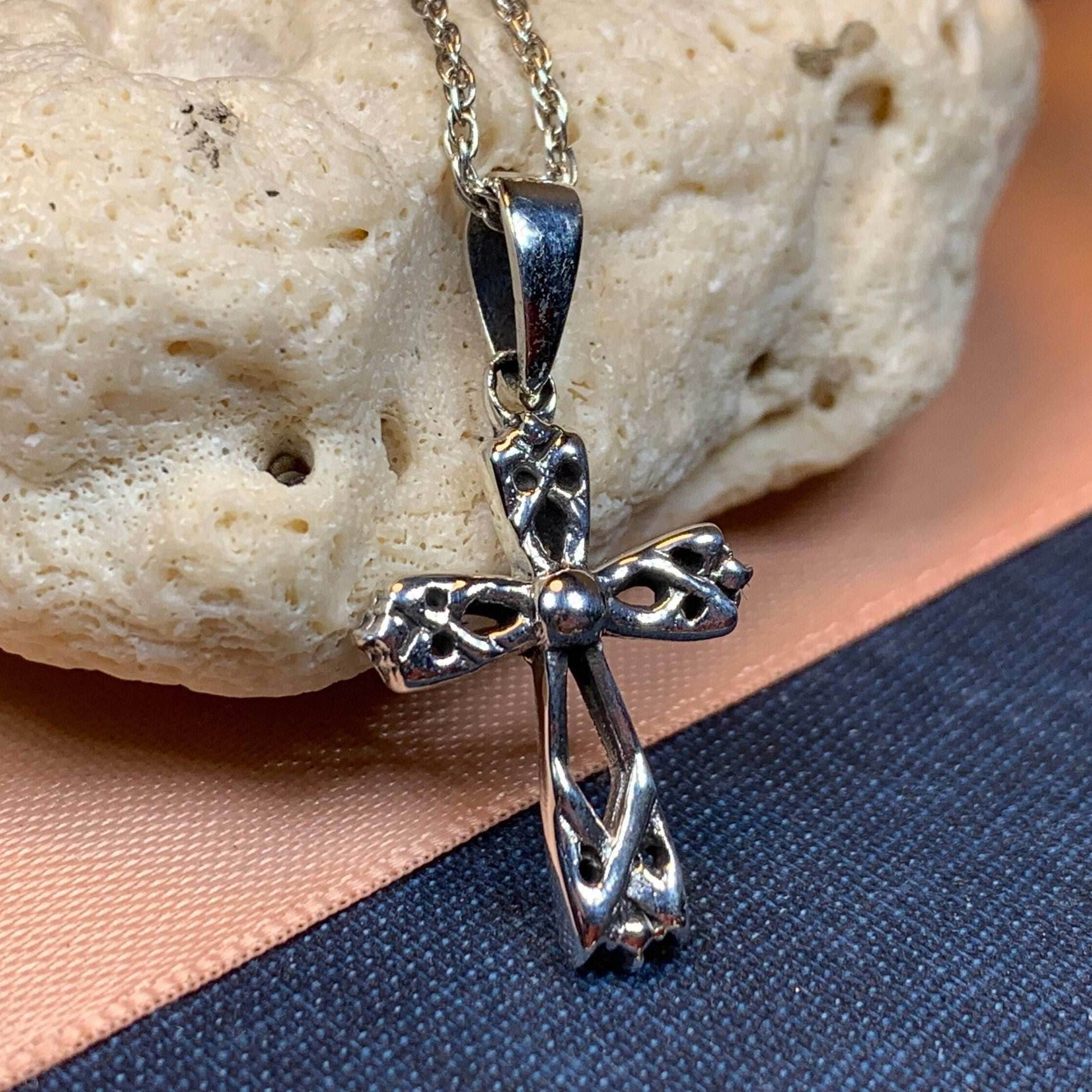 Purity Celtic Cross Necklace - 18