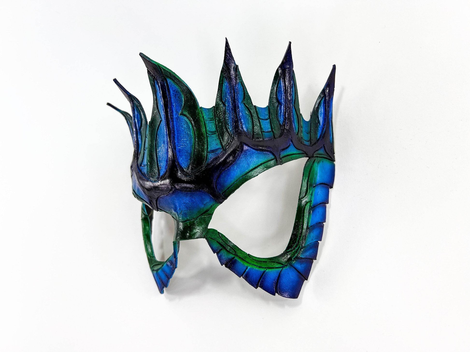 Masquerade Crown Mask of Handmade Genuine Leather in blue - 