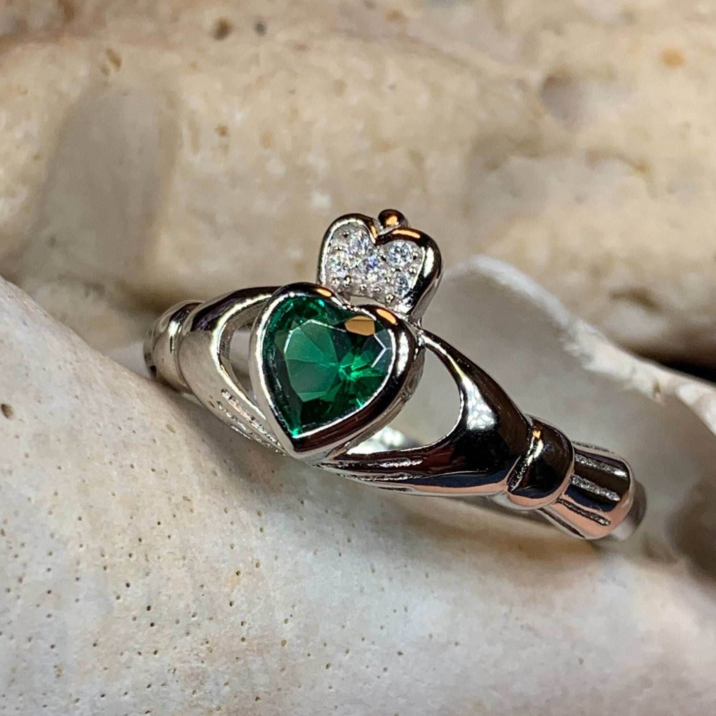 Emerald Meadow Claddagh Ring - 4