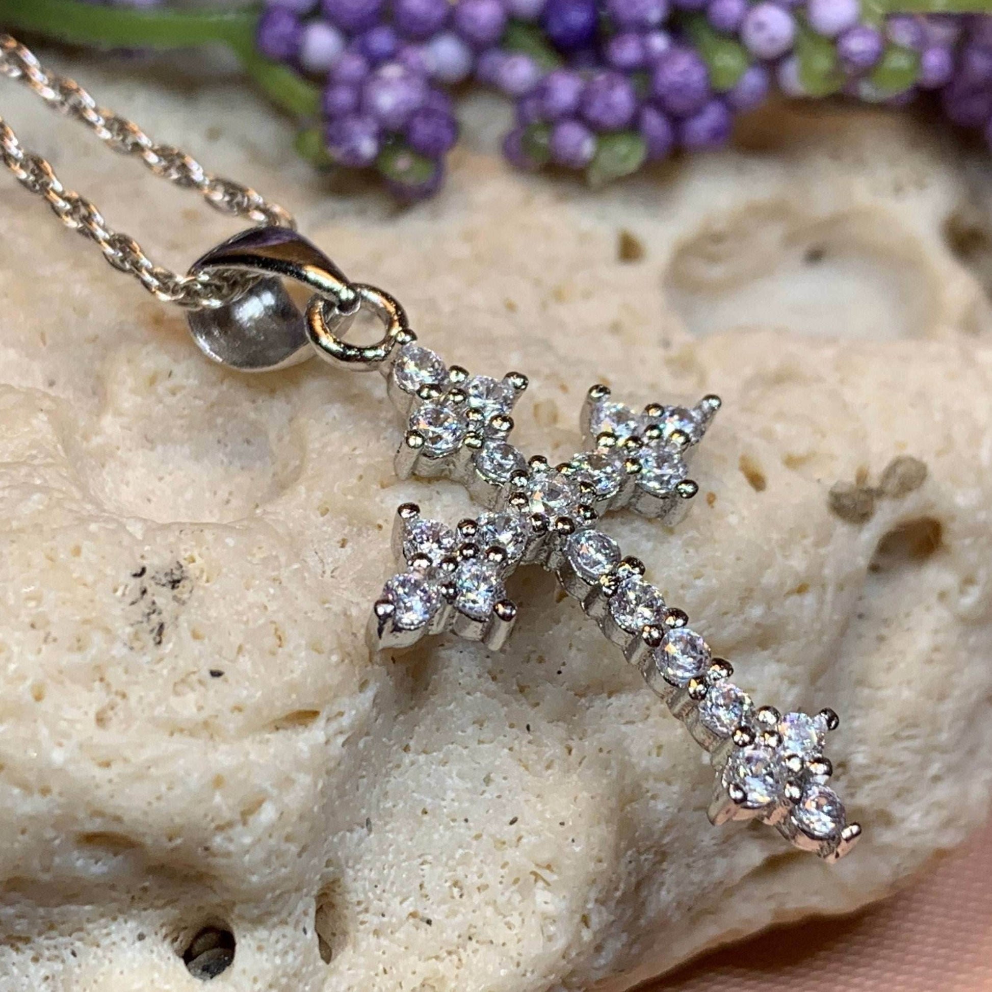 Cathedral Celtic Cross Necklace - 18