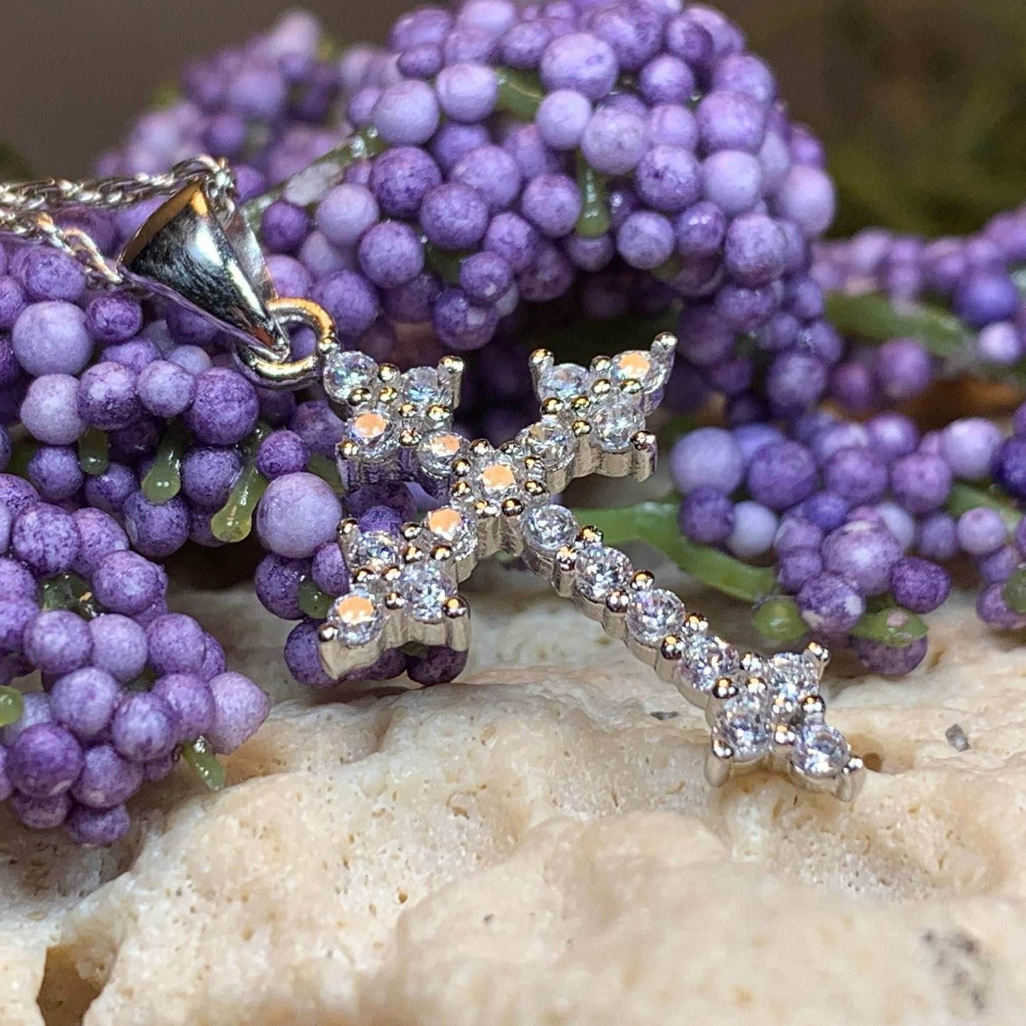 Cathedral Celtic Cross Necklace - 18