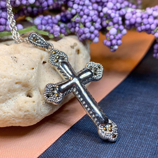 Serenity Celtic Cross Necklace - 18