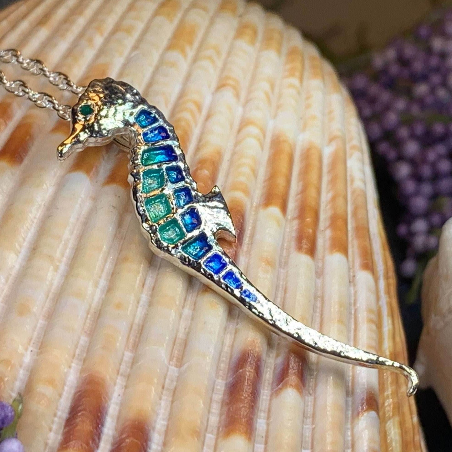 Summerleaze Seahorse Necklace - 18