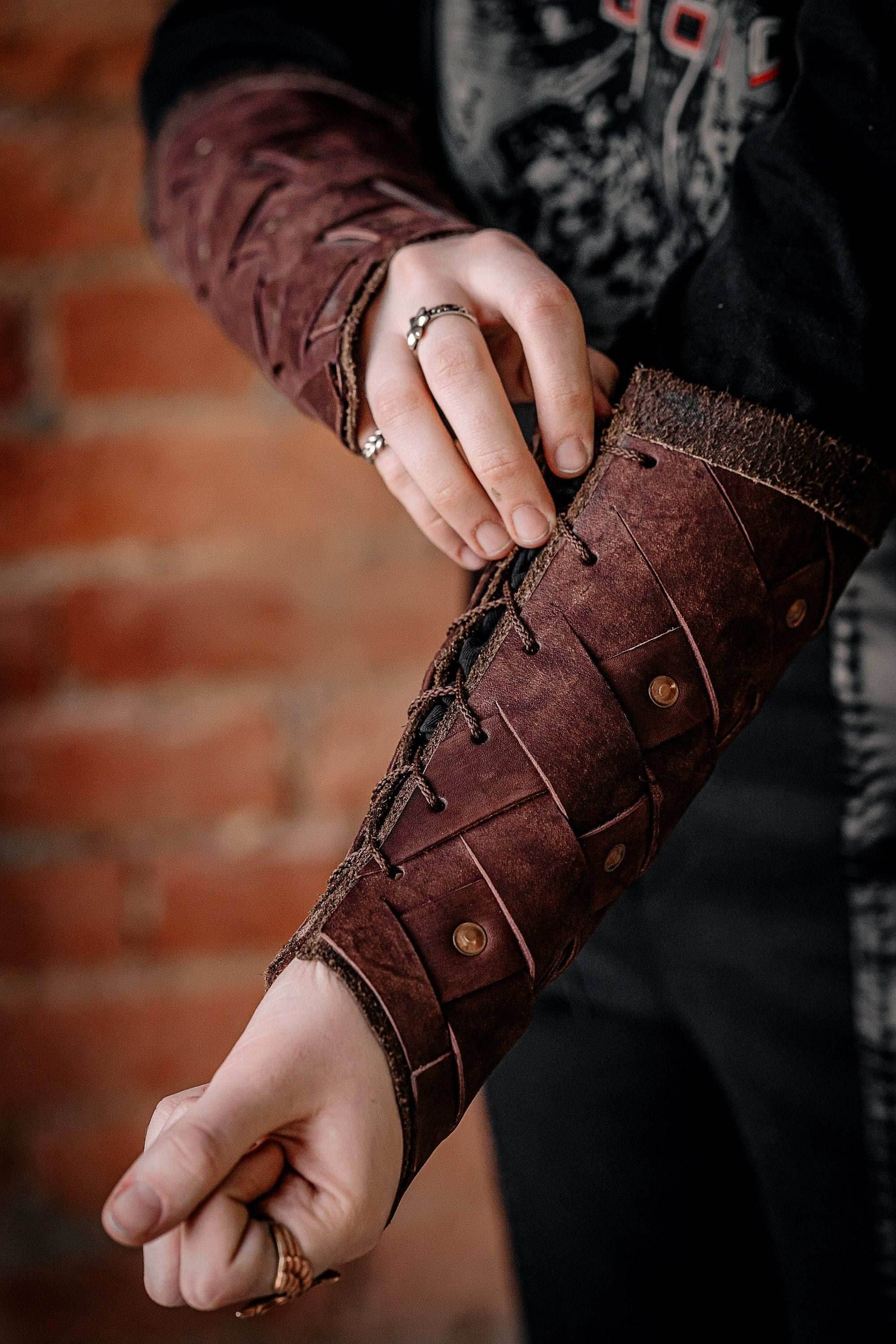 Medieval leather bracers for Larp - Brown (like foto) / For one hand