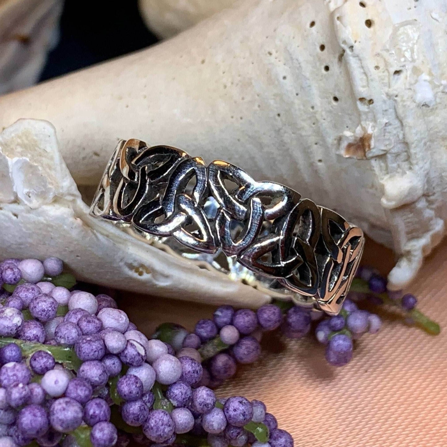 Forever Trinity Knot Ring - 6