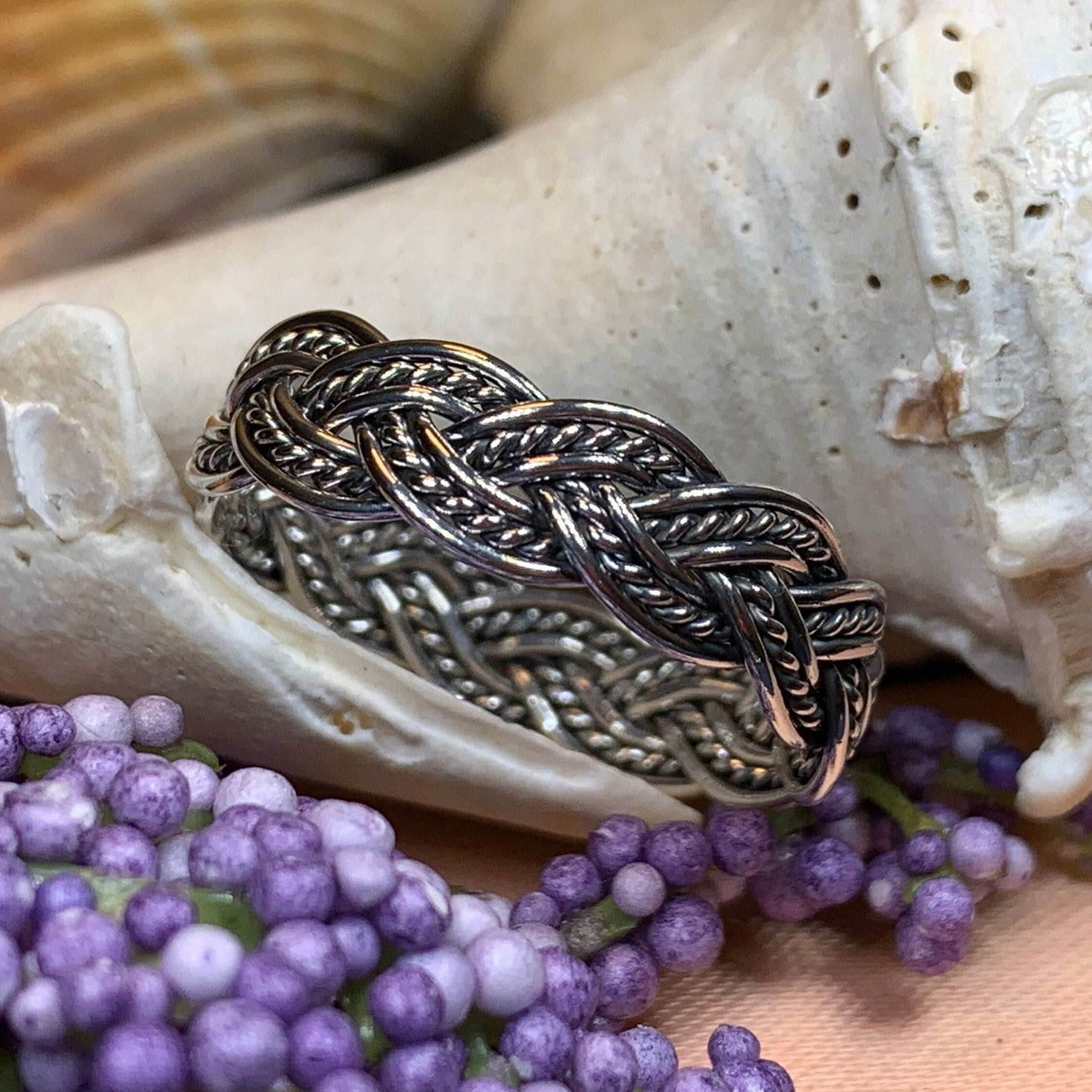 Isolde Celtic Knot Ring - 5