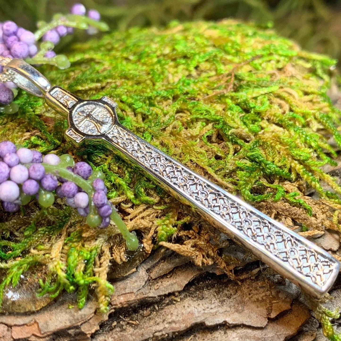 Scottish McLean's Celtic Cross Necklace - 18