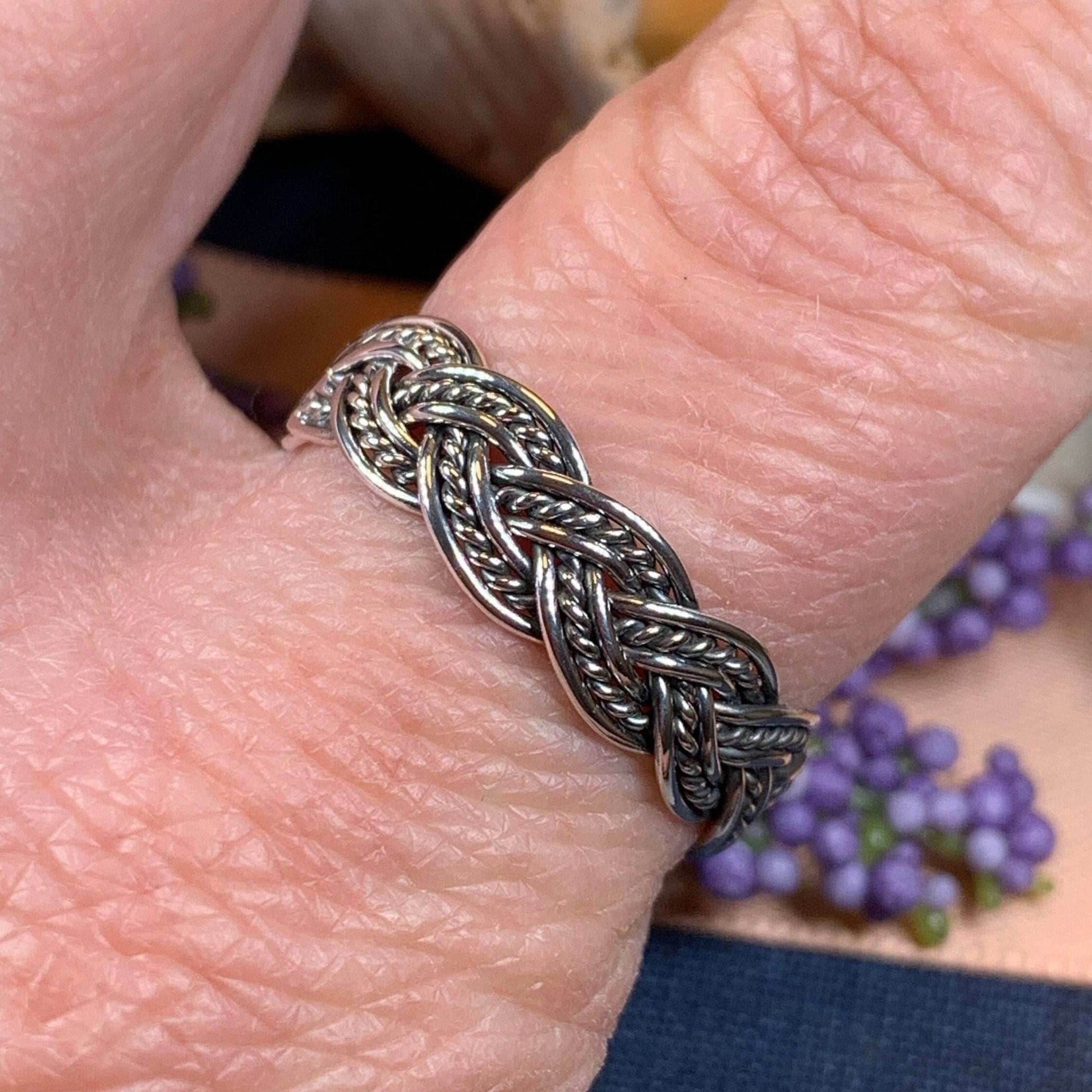 Isolde Celtic Knot Ring - 5
