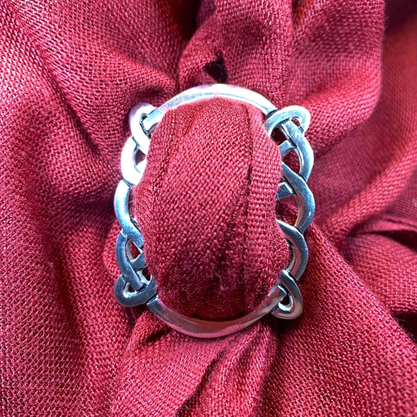 Celtic Knot Scarf Ring - 