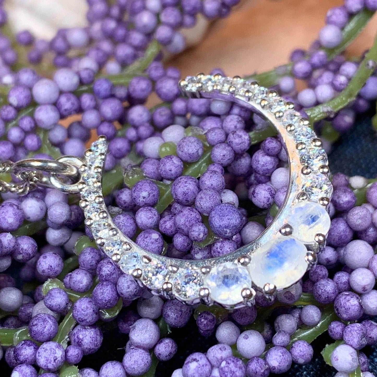 Moonstone Crescent Moon Necklace - 18