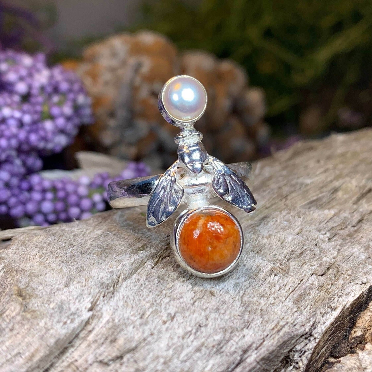 Summer Garden Bee Ring - 7