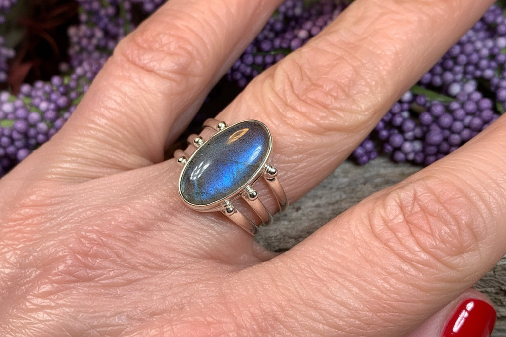 Celtic Mystic Labradorite Ring