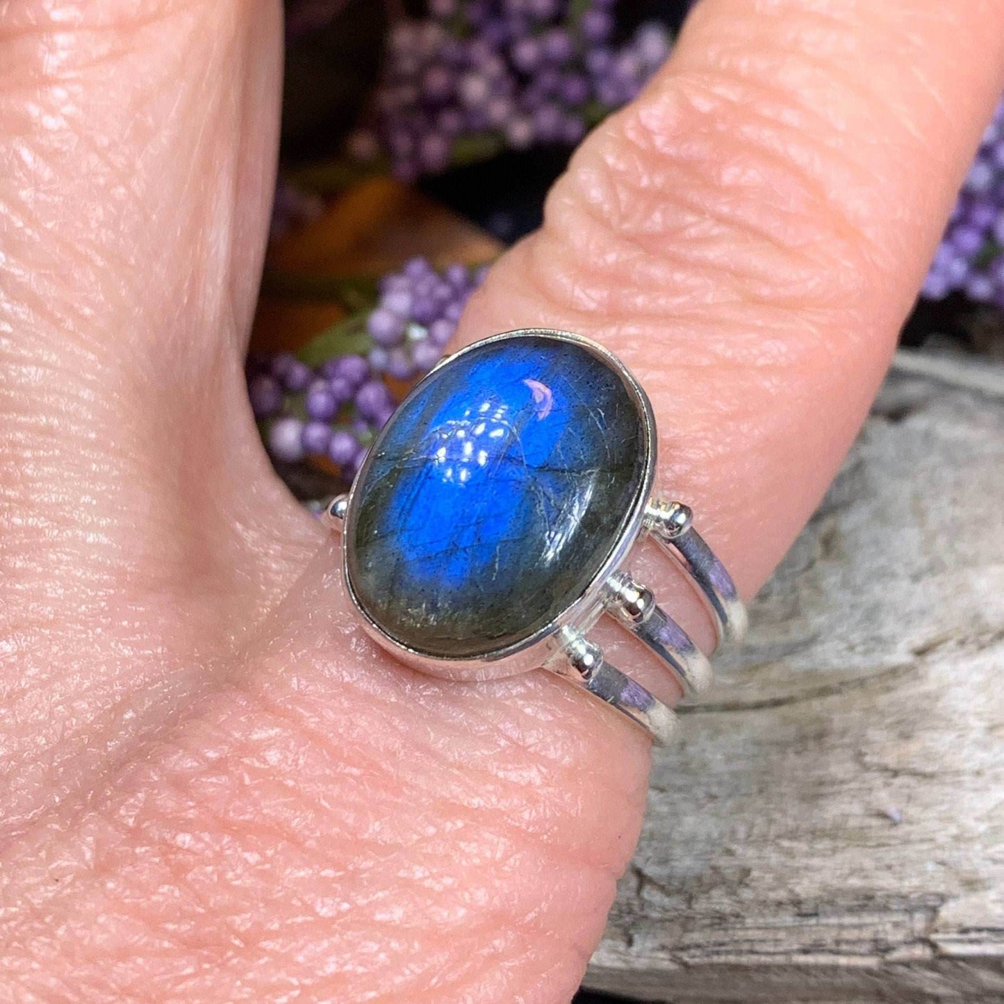 Celtic Mystic Labradorite Ring - 8 / Oval