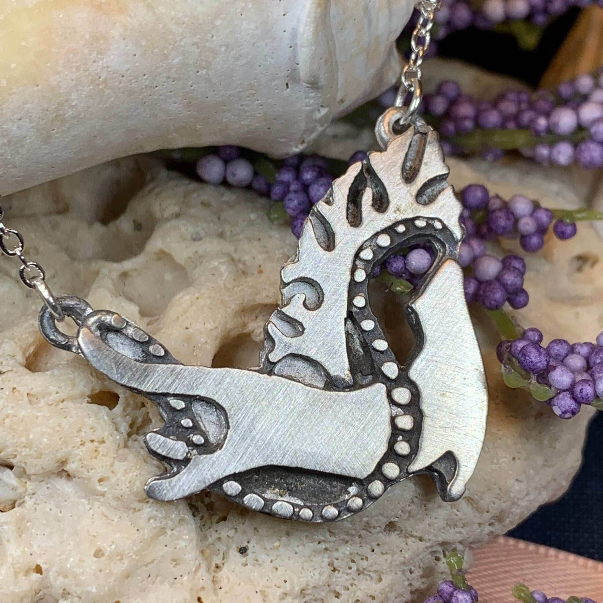 Waterdancer Otter Necklace - 
