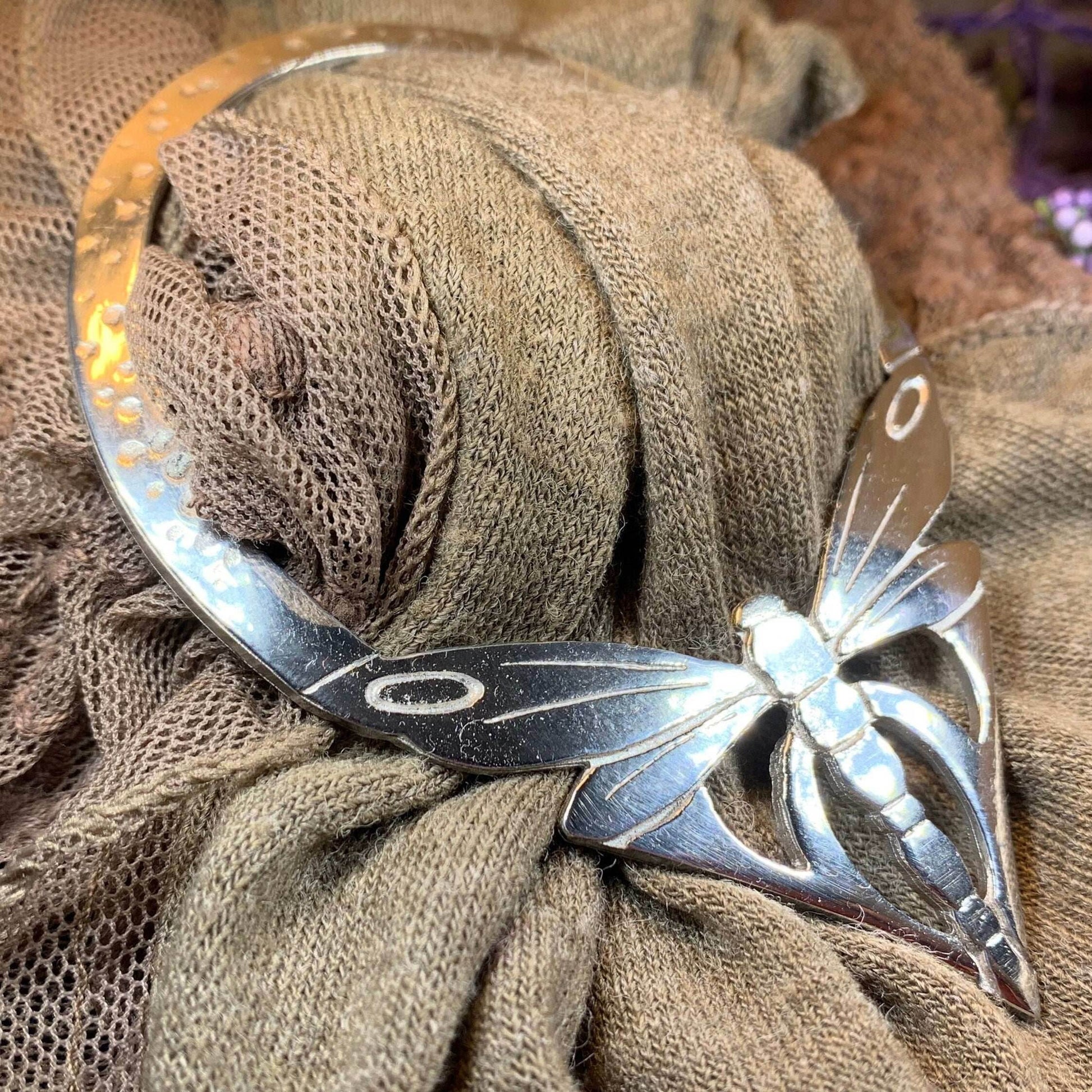 Pond Dancer Dragonfly Scarf Ring - 
