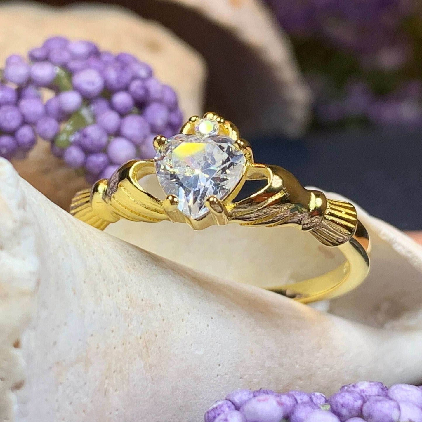 Galway Girl Claddagh Ring - 4