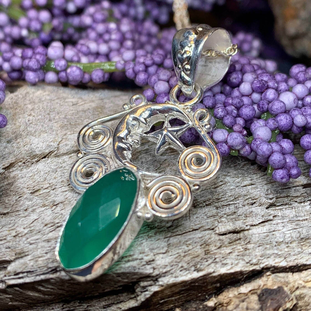 Romantic Moon Necklace - 18 / Green Chalcedony