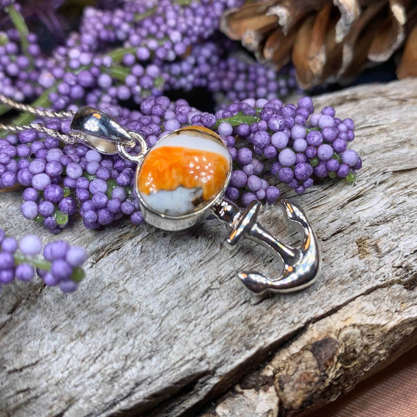 Sailor's Delight Anchor Necklace - 18